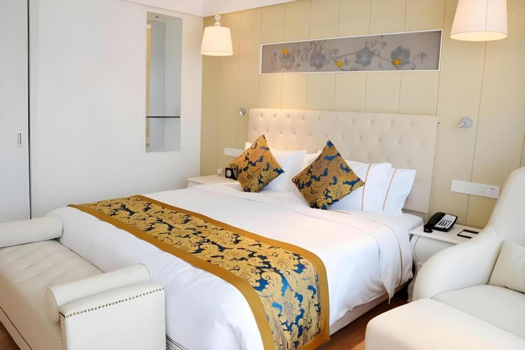 Wyndham Garden Hotel Lingshui  Екстериор снимка