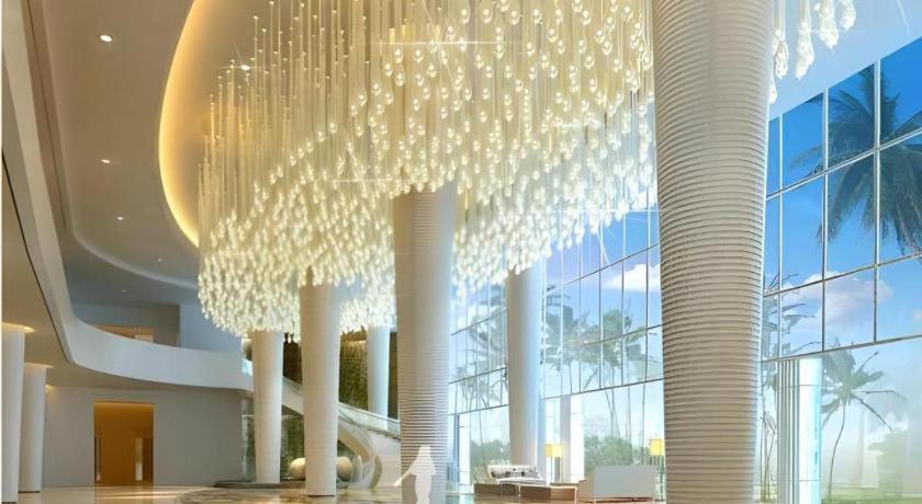 Wyndham Garden Hotel Lingshui  Екстериор снимка
